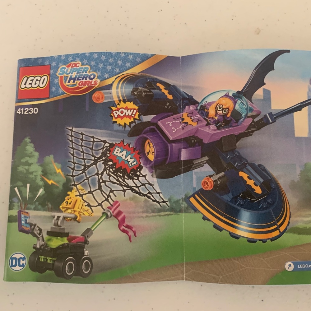 Lego Batgirl Batjet Chase